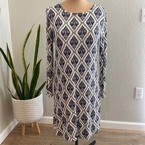 Loveappella Leila Knit Dress Size MP White Purple Long Sleeve Stretchy